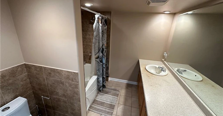 BASEMENT-131 East 42nd Street, Hamilton, ON, L8T 3A2 - 13