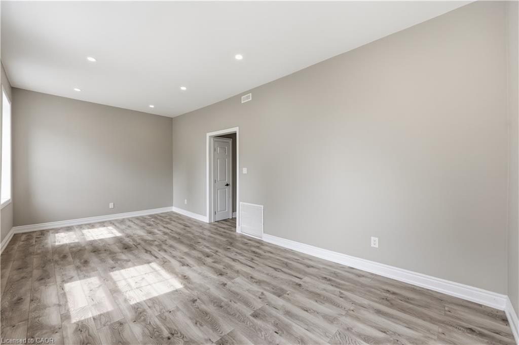 2nd-98 Duke Street, Hamilton, ON, L8P 1X5 - 9