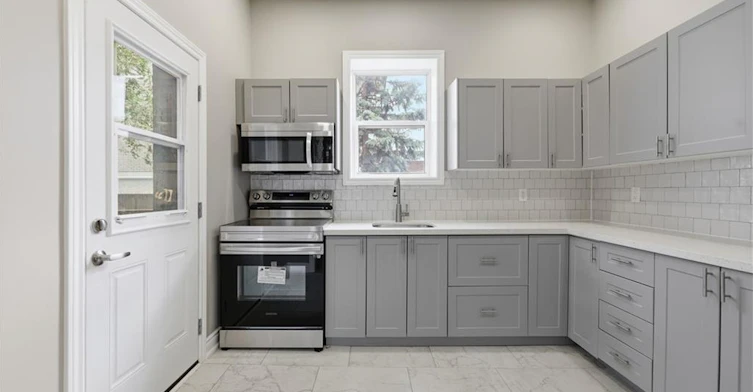 2nd-98 Duke Street, Hamilton, ON, L8P 1X5 - 12