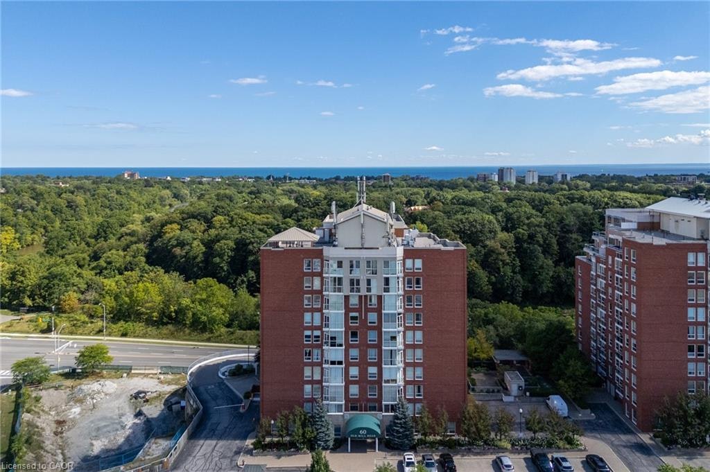 PH1-60 Old Mill Road, Oakville, ON, L6J 7V9
