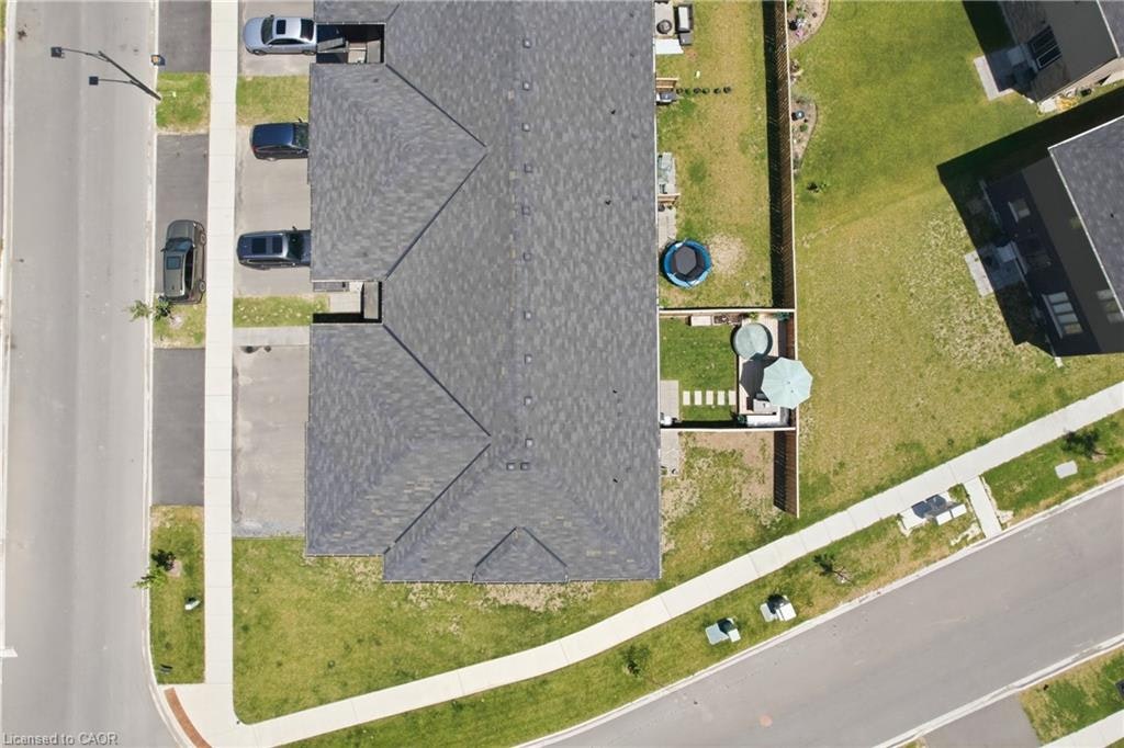 39 Bellhouse Avenue, Brantford, ON, N3T 0T7 - 34