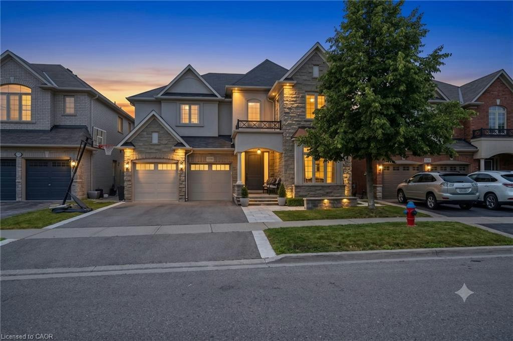 3202 Saltaire Crescent, Oakville, ON, L6M 0K8