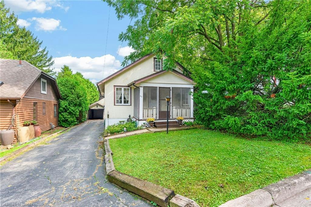 63 Robinson Street S, Grimsby, ON, L3M 3C7