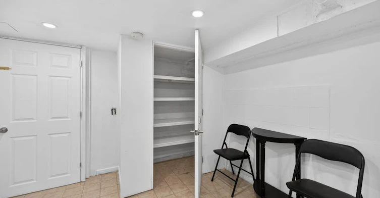 Lower Lvl-44 Aldridge Street, Hamilton, ON, L9C 2T2 - 8