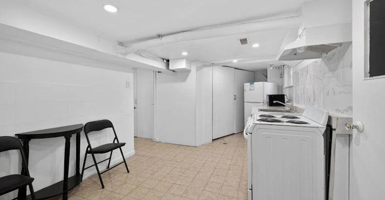Lower Lvl-44 Aldridge Street, Hamilton, ON, L9C 2T2 - 7