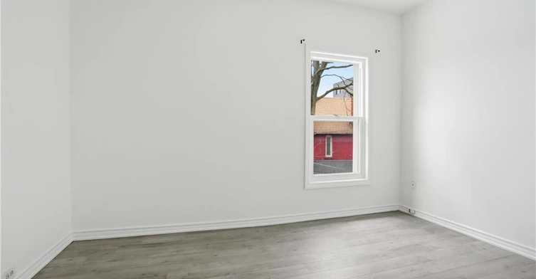 4-322 Barton Street E, Hamilton, ON, L8L 2X7 - 8