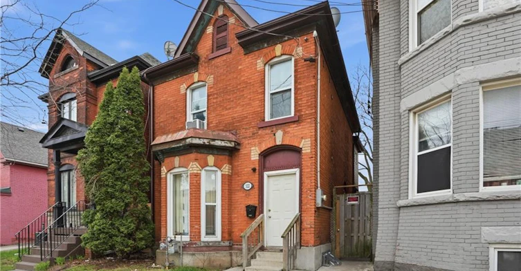 4-322 Barton Street E, Hamilton, ON, L8L 2X7 - 2