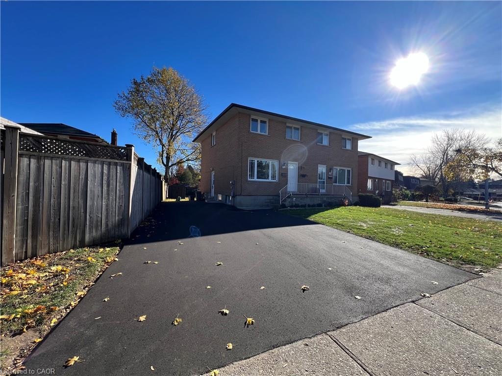 Lower Level-171 Kinzie Avenue, Kitchener, ON, N2A 2J9