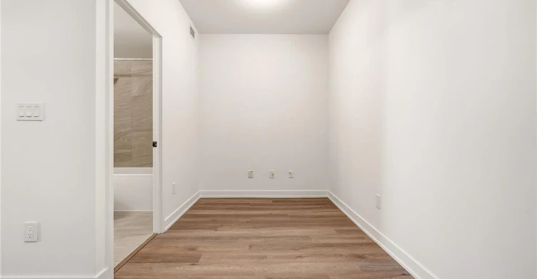 1106-2075 Lakeshore Road, Burlington, ON, L7R 1E2 - 9