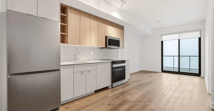 1106-2075 Lakeshore Road, Burlington, ON, L7R 1E2 - 2