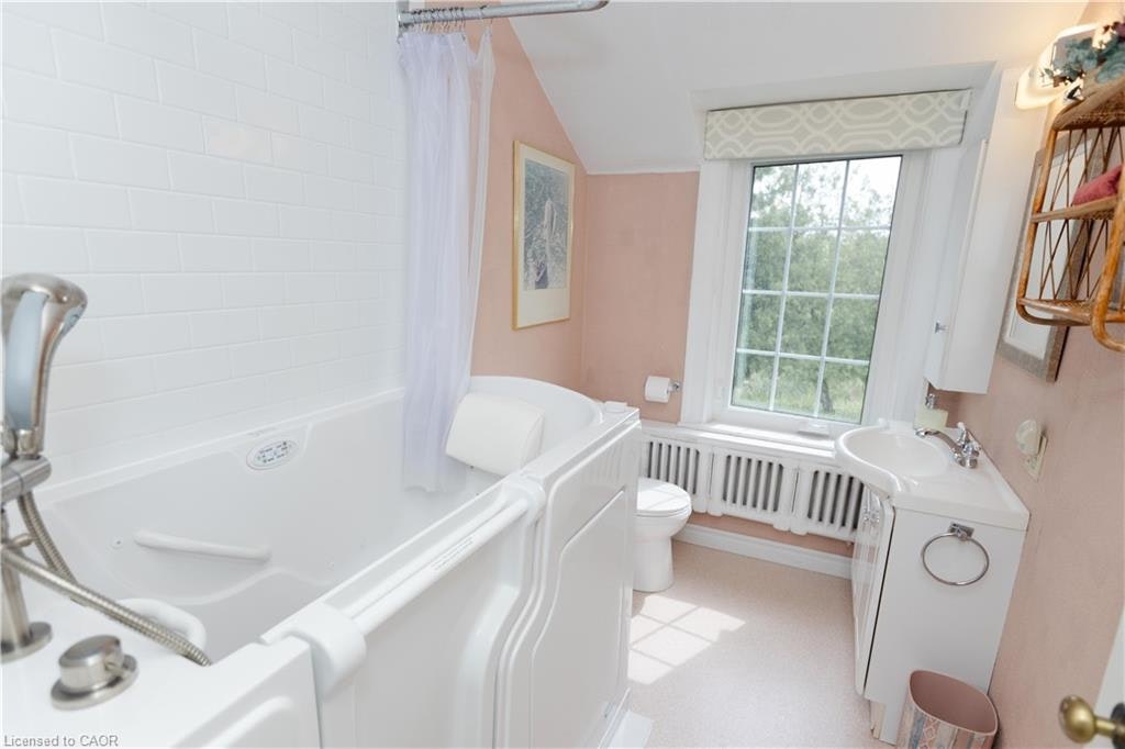7682 Old Tremaine Road, Milton, ON, L9E 1B6 - 32