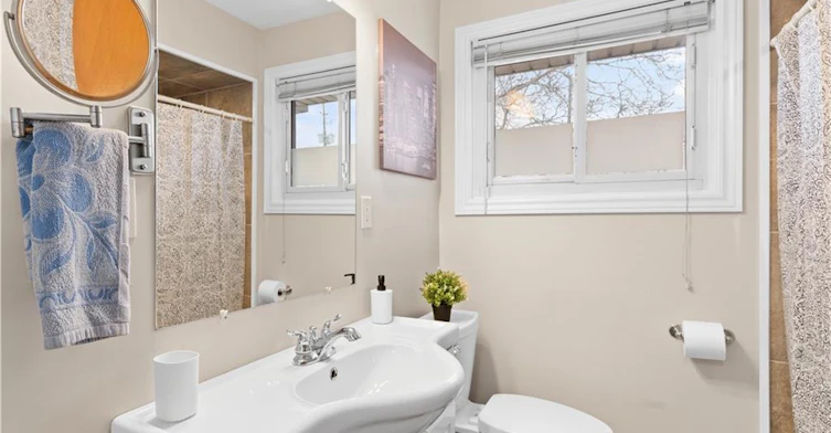 298 Barton Street, Hamilton, ON, L8E 2K6 - 21