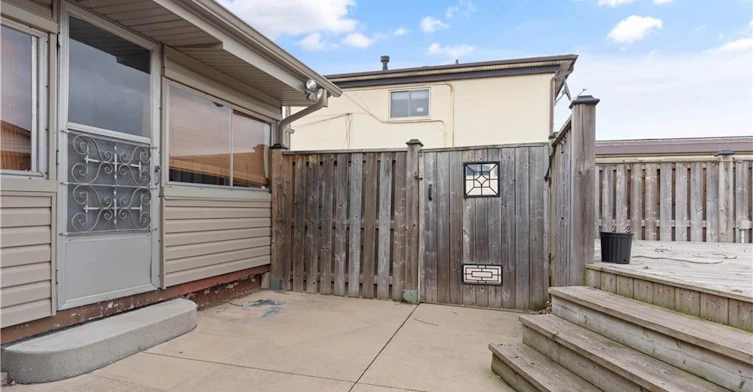 298 Barton Street, Hamilton, ON, L8E 2K6 - 30