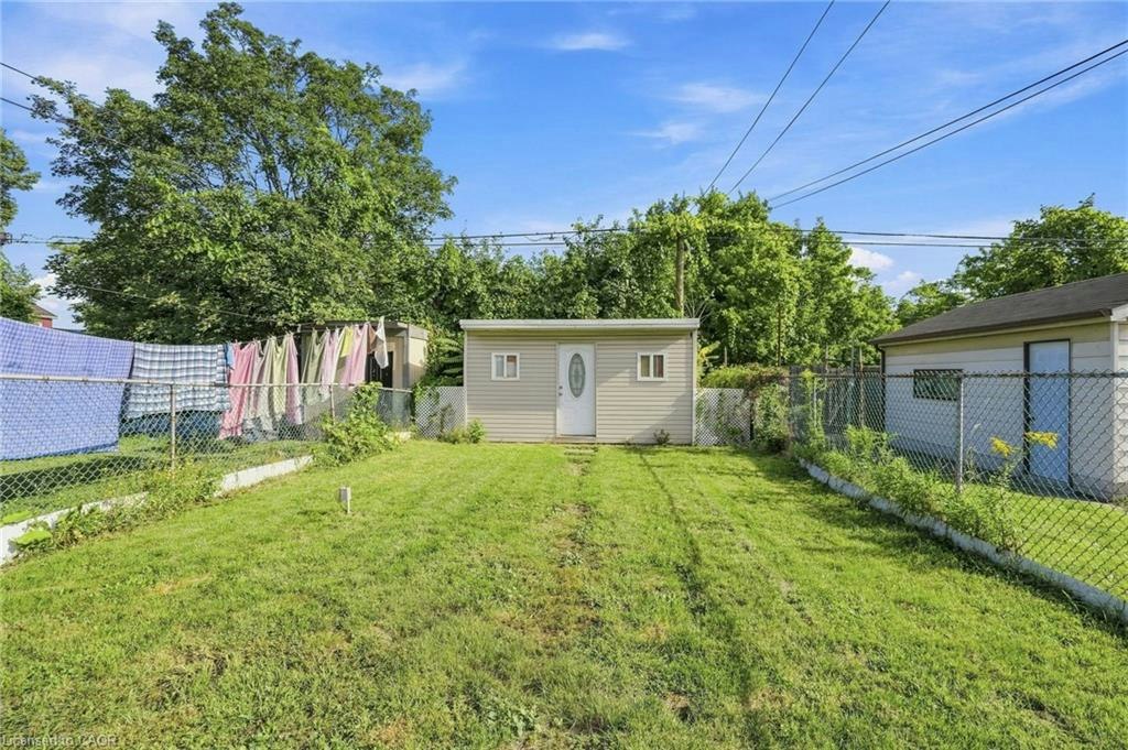 Upper-15 Clinton Street, Hamilton, ON, L8L 3J7 - 35