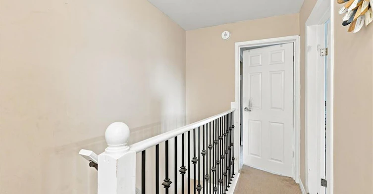 Upper-15 Clinton Street, Hamilton, ON, L8L 3J7 - 17