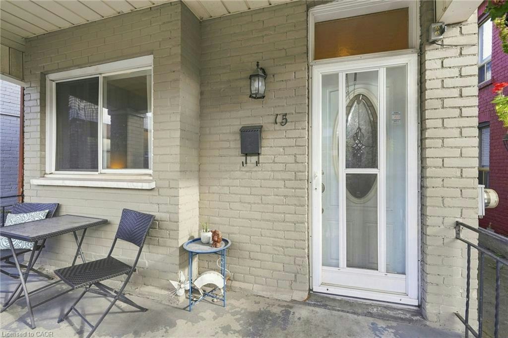 Upper-15 Clinton Street, Hamilton, ON, L8L 3J7 - 4