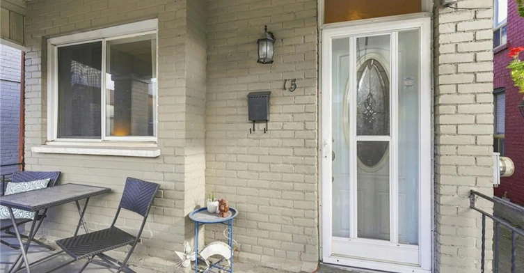 Upper-15 Clinton Street, Hamilton, ON, L8L 3J7 - 4