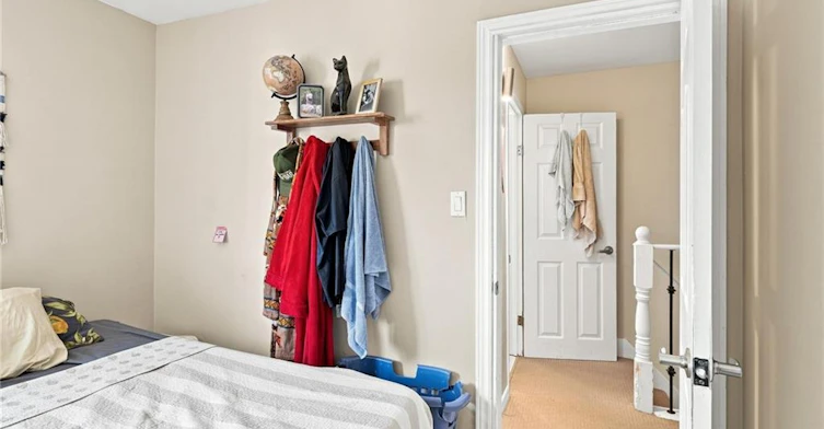 Upper-15 Clinton Street, Hamilton, ON, L8L 3J7 - 18