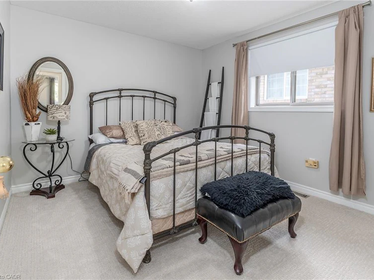 90 Surrey Drive, Hamilton, ON, L9K 1L9 - 19