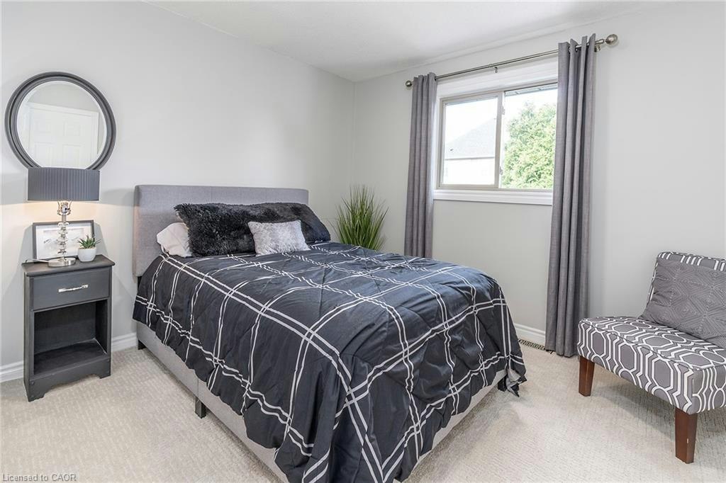 90 Surrey Drive, Hamilton, ON, L9K 1L9 - 18