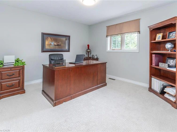 90 Surrey Drive, Hamilton, ON, L9K 1L9 - 22