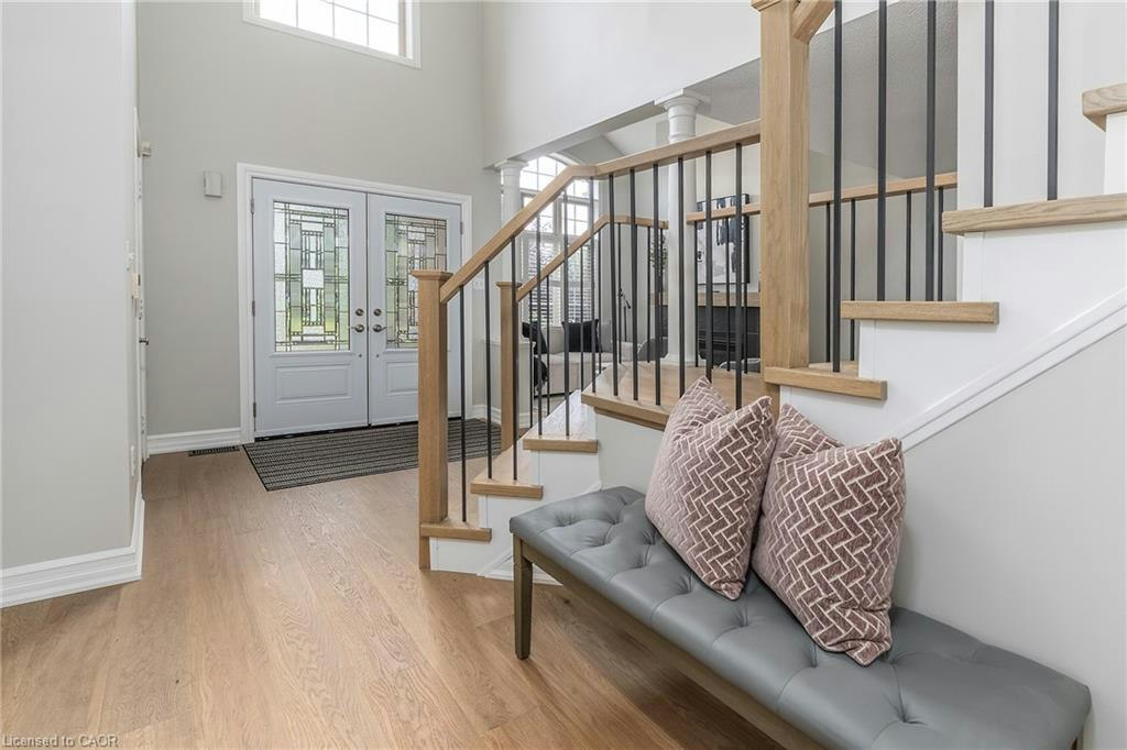 90 Surrey Drive, Hamilton, ON, L9K 1L9 - 5