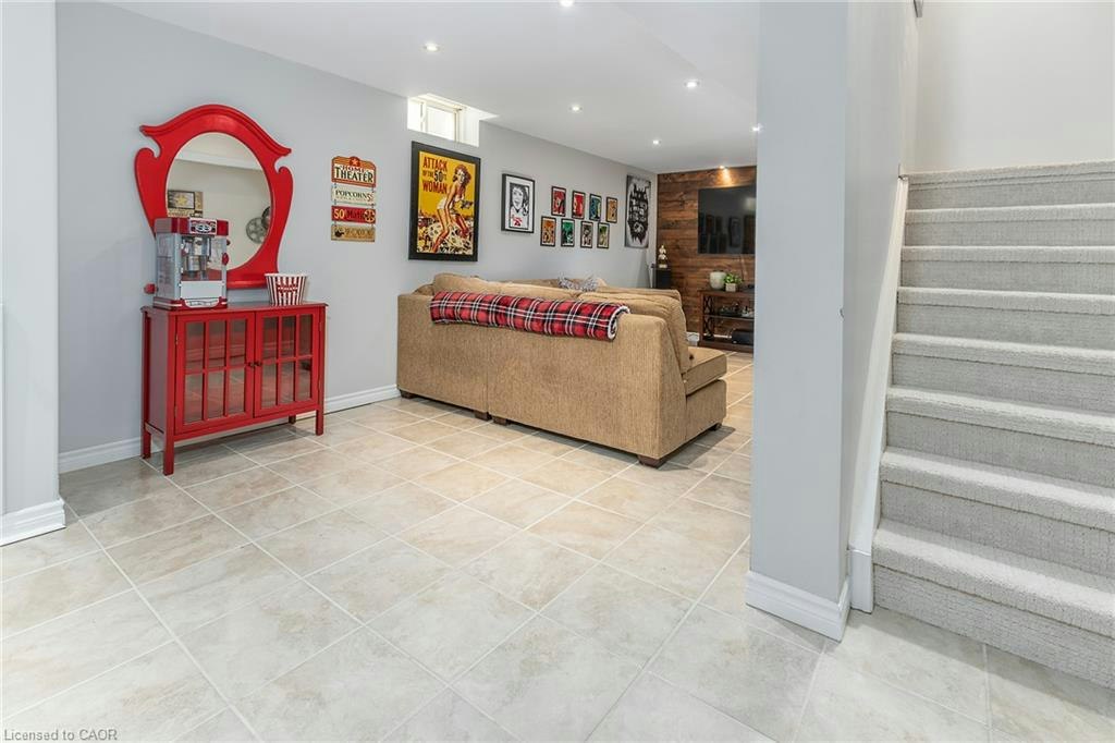 90 Surrey Drive, Hamilton, ON, L9K 1L9 - 23