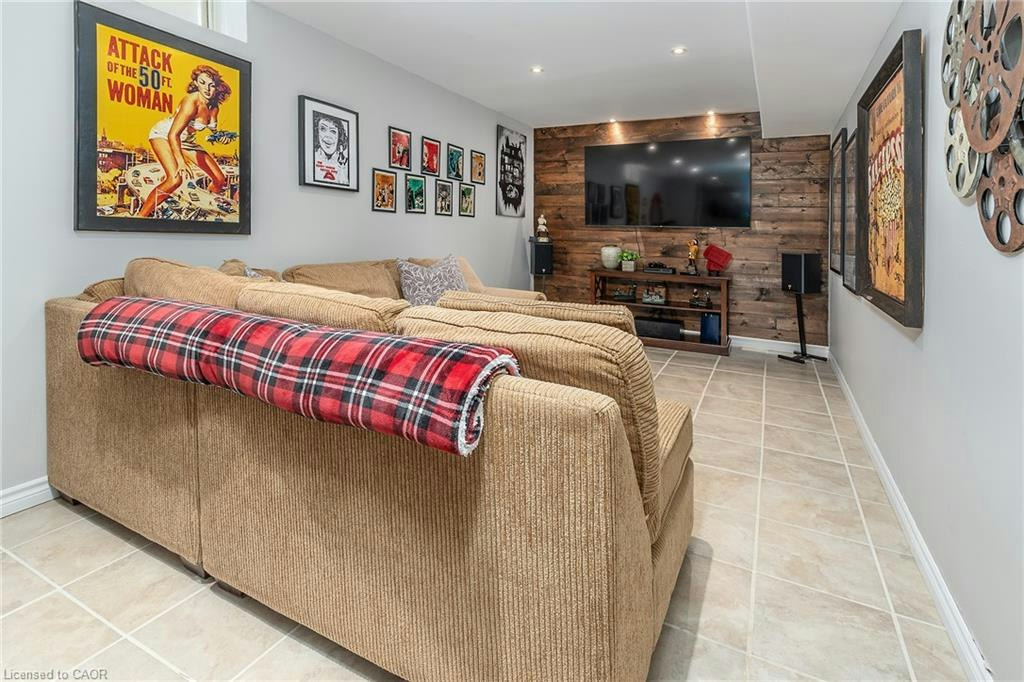 90 Surrey Drive, Hamilton, ON, L9K 1L9 - 24