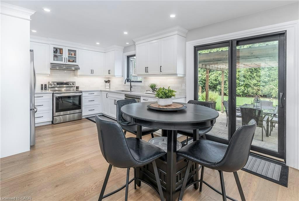 90 Surrey Drive, Hamilton, ON, L9K 1L9 - 12
