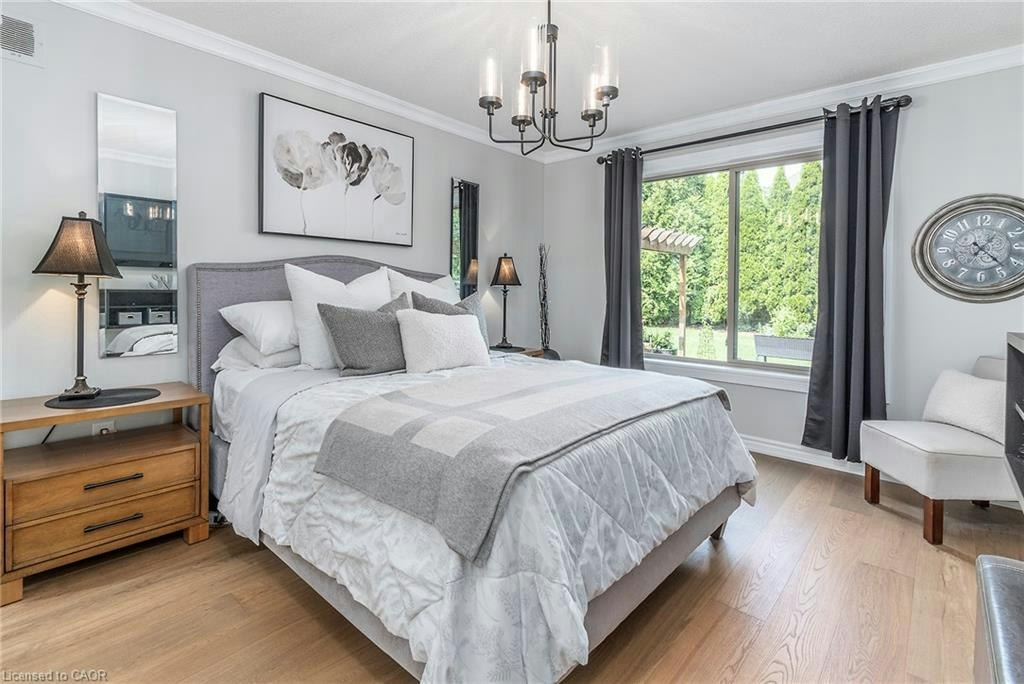 90 Surrey Drive, Hamilton, ON, L9K 1L9 - 15