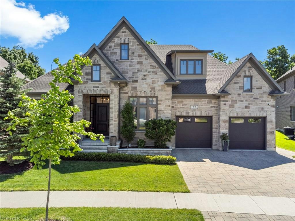 44 Pioneer Ridge Drive, Kitchener, ON, N2P 0G6