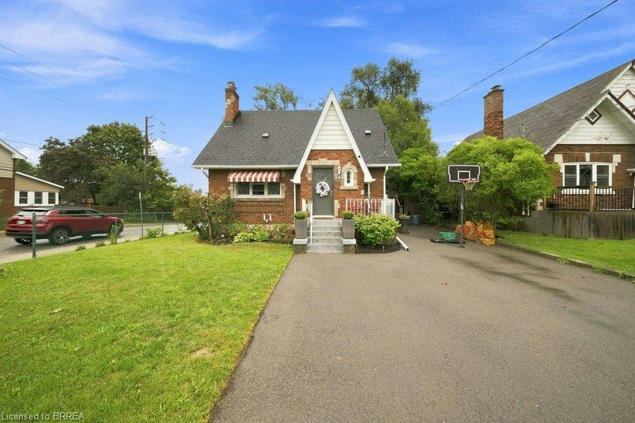 59 Lyons Avenue, Brantford, ON, N3R 4P8