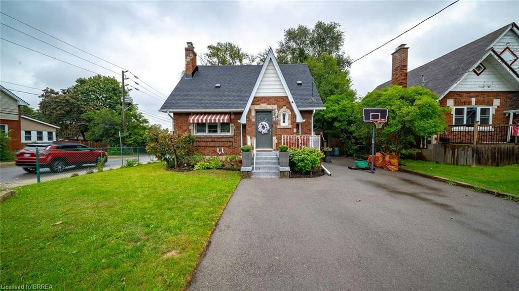 59 Lyons Avenue, Brantford, ON, N3R 4P8