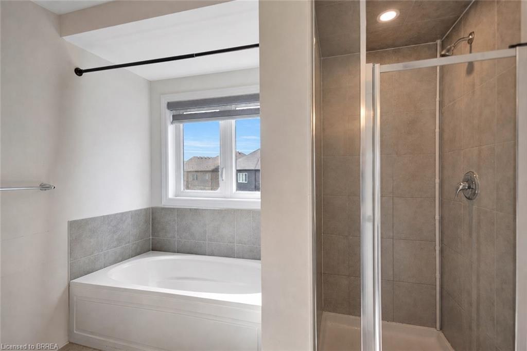 29 Jenner Drive, Brant, ON, N3L 3E3 - 18