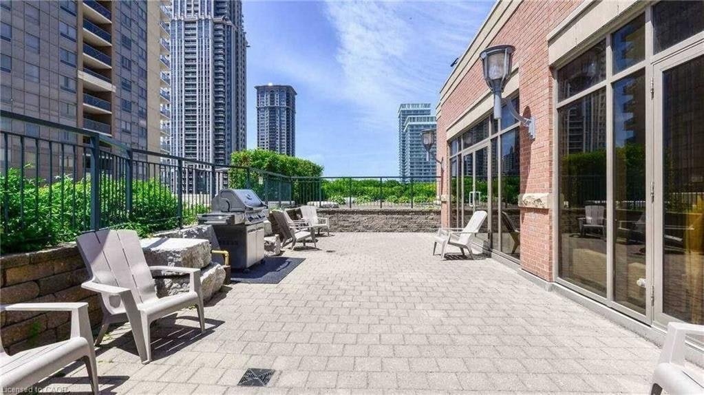 320-330 Princess Royal Drive, Mississauga, ON, L5B 4P7 - 42