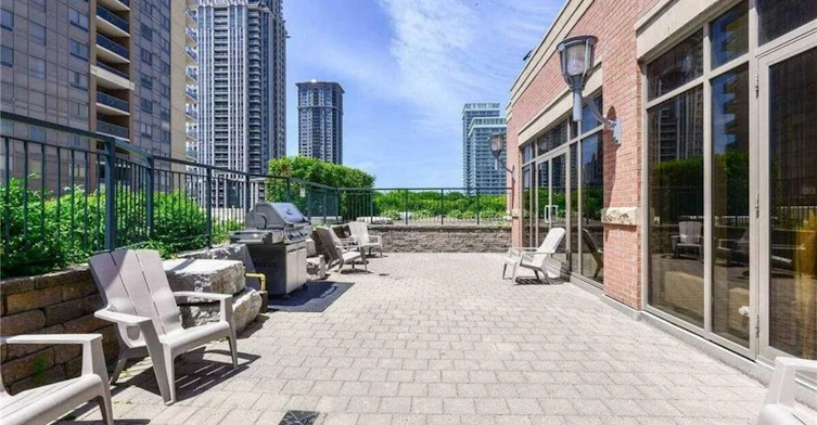 320-330 Princess Royal Drive, Mississauga, ON, L5B 4P7 - 42
