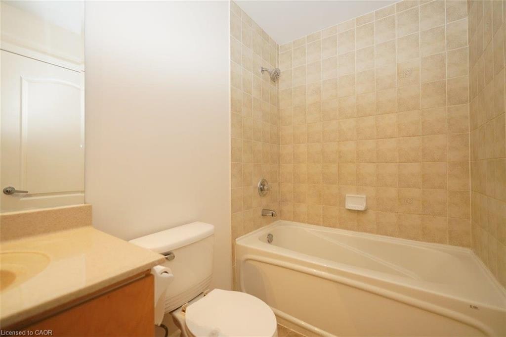 320-330 Princess Royal Drive, Mississauga, ON, L5B 4P7 - 24