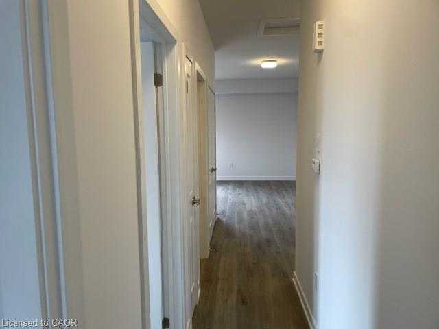 64-205 West Oak Trail, Kitchener, ON, N2R 0R9 - 7