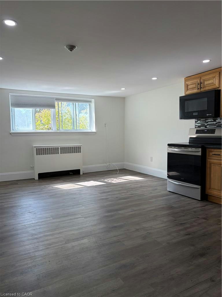 21-2 Grant Boulevard, Hamilton, ON, L9H 4L4 - 3