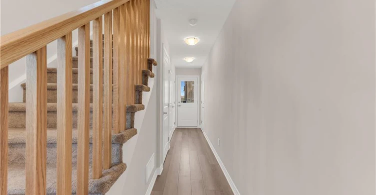 39-19 Picardy Drive, Hamilton, ON, L8J 0M7 - 5