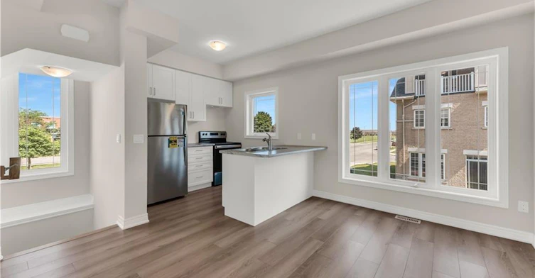 39-19 Picardy Drive, Hamilton, ON, L8J 0M7 - 10