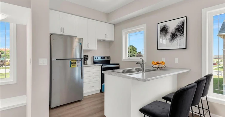 39-19 Picardy Drive, Hamilton, ON, L8J 0M7 - 11