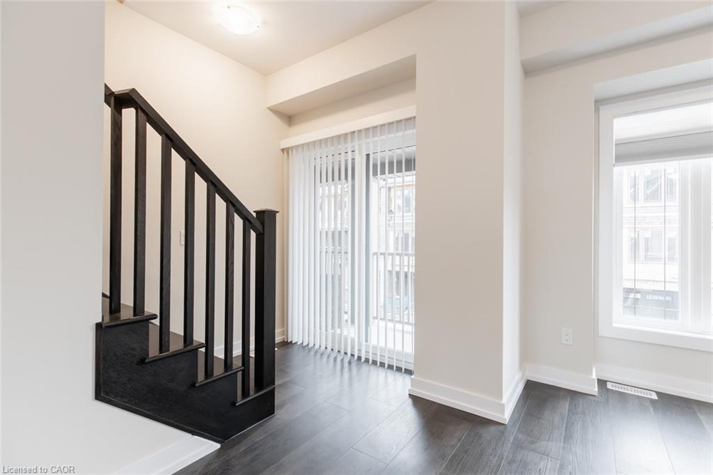 47-19 Picardy Drive, Hamilton, ON, L8J 2T7 - 19