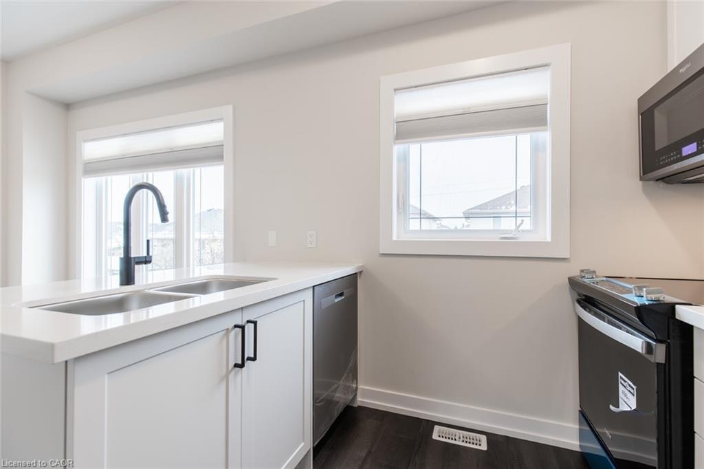 47-19 Picardy Drive, Hamilton, ON, L8J 2T7 - 10