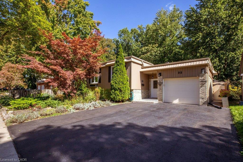 32 Beechwood Avenue, Brantford, ON, N3R 6Z2