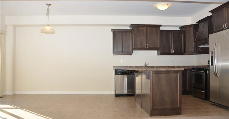 341 Stonehenge Drive, Hamilton, ON, L9K 1S7 - 4