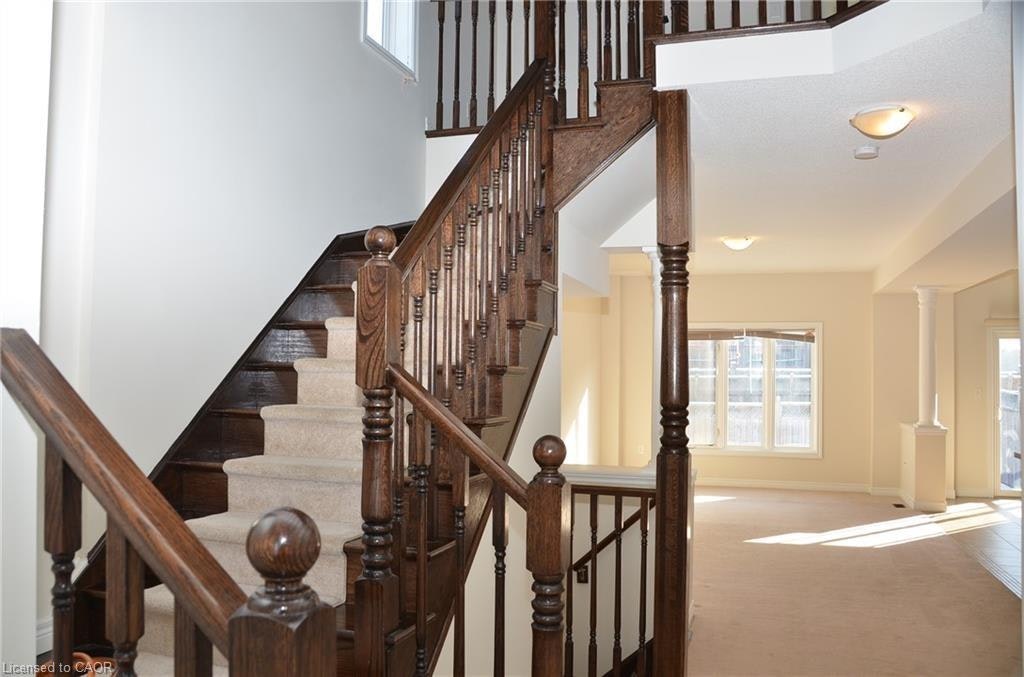 341 Stonehenge Drive, Hamilton, ON, L9K 1S7 - 11