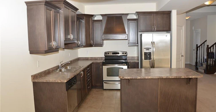 341 Stonehenge Drive, Hamilton, ON, L9K 1S7 - 8