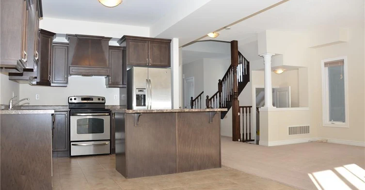 341 Stonehenge Drive, Hamilton, ON, L9K 1S7 - 5