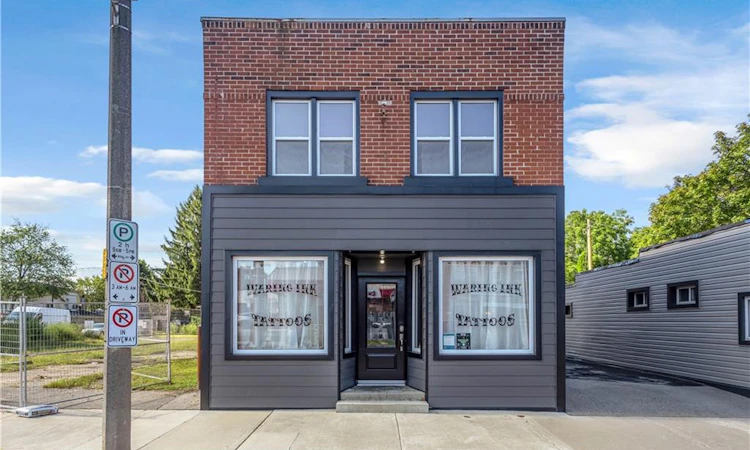 136 King Street